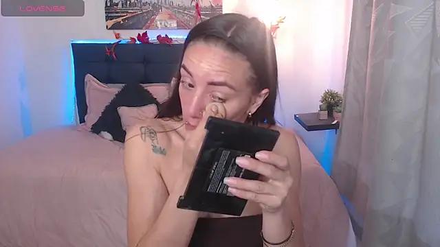 Hanna_Grey2 from StripChat