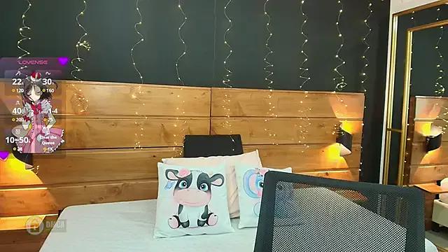 Girls: try live performances with matured performers, from dancing to quirks, in a variety of beautiful sex cams.