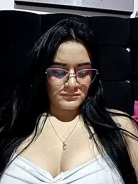 Hanna_Kinsley from StripChat