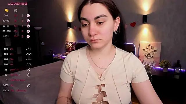 Girls: try live performances with matured performers, from dancing to quirks, in a variety of beautiful sex cams.