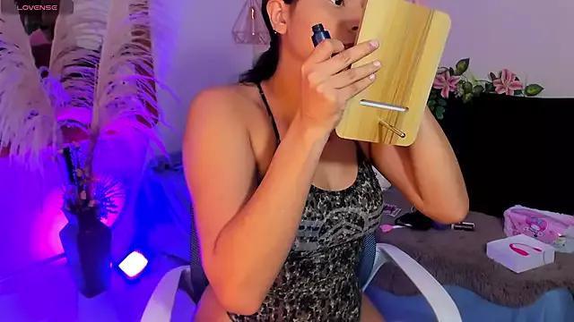 Hannah_williams1 from StripChat
