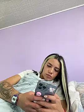 Girls: try live performances with matured performers, from dancing to quirks, in a variety of beautiful sex cams.