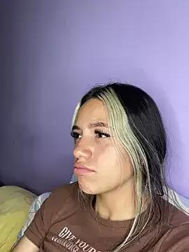 hannahb-e from StripChat