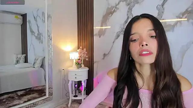hannahill69 from StripChat