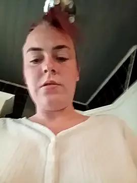 HannahJ98 from StripChat is Freechat