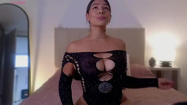 Girls: try live performances with matured performers, from dancing to quirks, in a variety of beautiful sex cams.