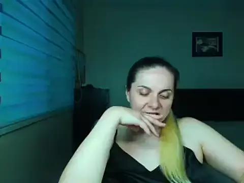 HappyIva from StripChat is Freechat