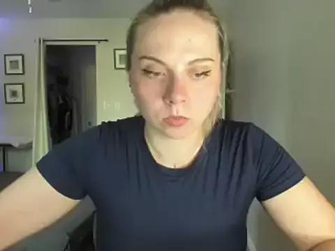 HappyIva from StripChat is Freechat