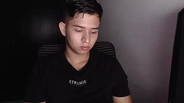 harold_18_ from StripChat is Freechat