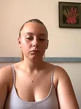 HeiligeJulia webcams show profile image 