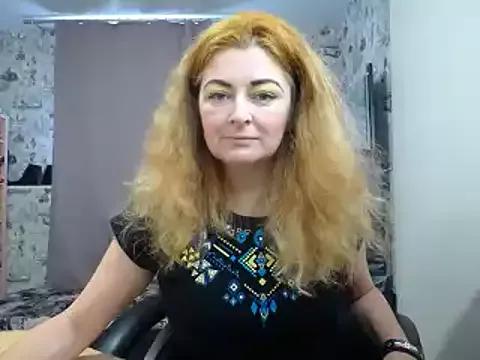 Helen1974 from StripChat