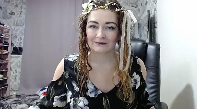 Helen1974 from StripChat