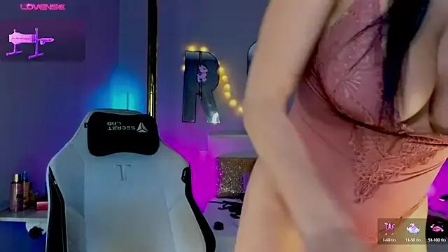 Photos of Helena_Karel from StripChat is Freechat