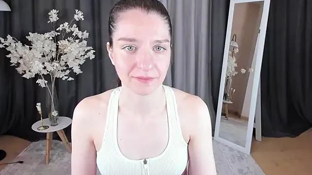 helentasty from StripChat