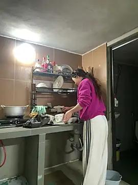 Hellen_111 from StripChat