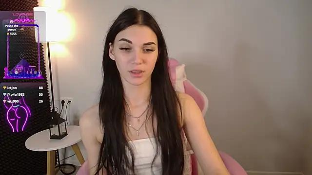 Hellen_Moore from StripChat