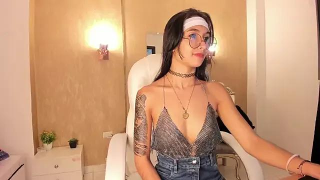 hellen_tease from StripChat