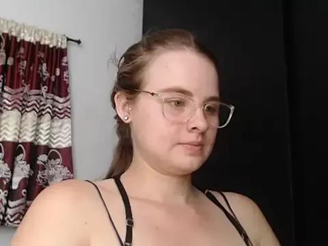 HellenMiyer1111 from StripChat