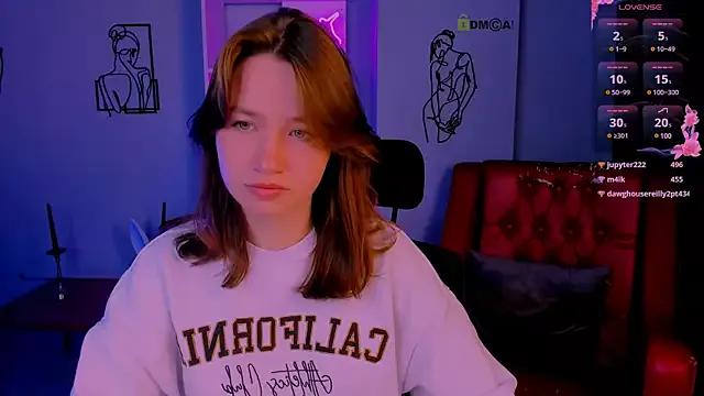 helli_belli from StripChat