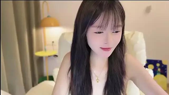 Hello-beibei from StripChat