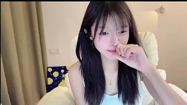 Hello-beibei from StripChat