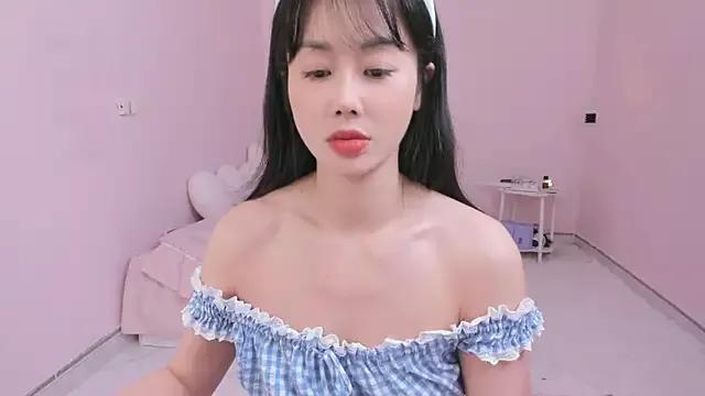 Hello_nani from StripChat