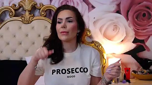 HessaHessy from StripChat is Freechat