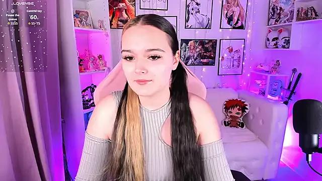 HeyMary from StripChat is Freechat