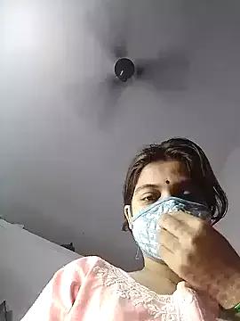 hiddennisha from StripChat
