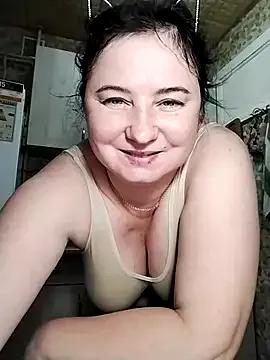 Holly-69 from StripChat