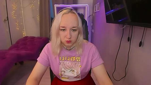 Holly_Hole from StripChat