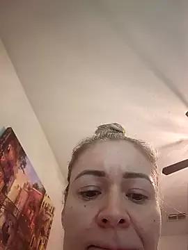 HollyTattoo webcams show profile image 