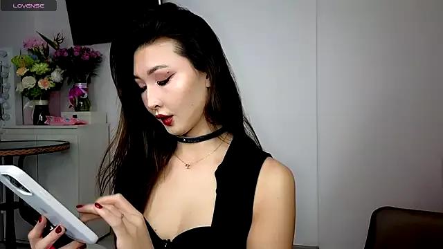 honey_yani from StripChat is Freechat