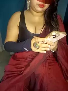 Horny_cougar from StripChat is Freechat