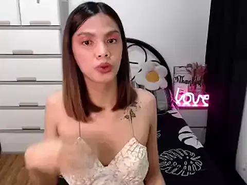 Hotter_than_urwife from StripChat