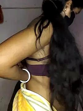 Hotty-rimi from StripChat