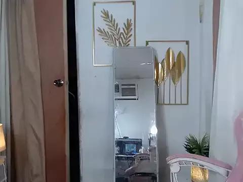 hugeasiancockruby from StripChat is Freechat