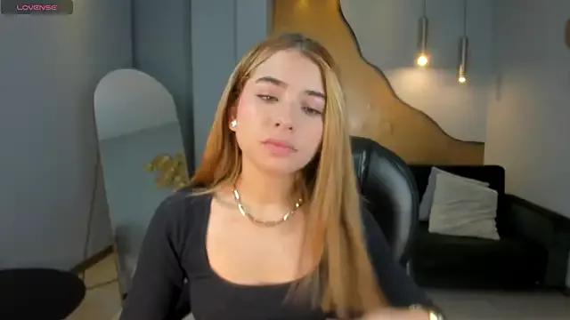 IbizaJacobs from StripChat