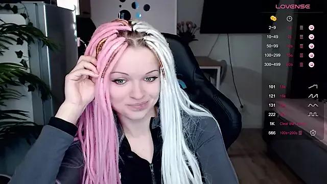 illililliilli from StripChat is Freechat