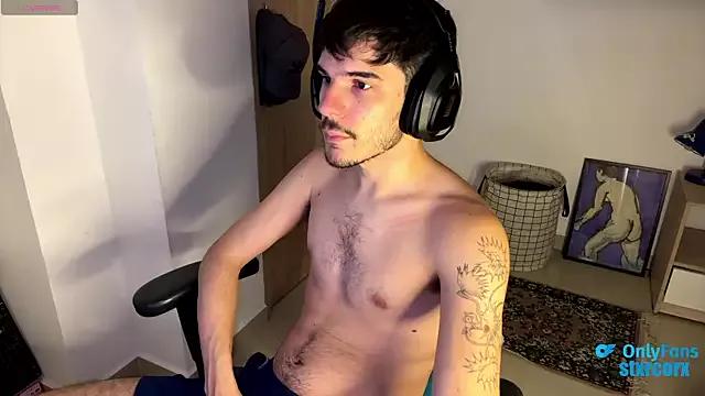 ilytheo from StripChat is Freechat