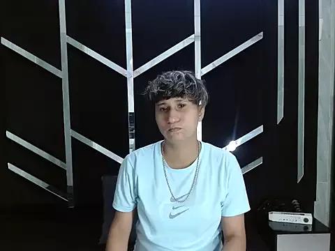 Im_Milan_Rs from StripChat