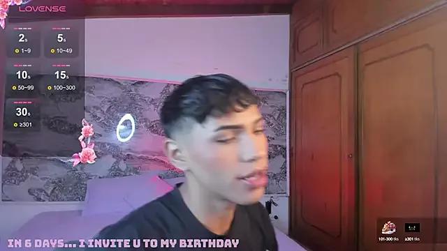 im_sebaslopez from StripChat is Freechat