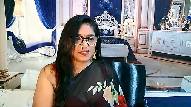 IndiaBlackPanther from StripChat