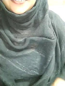 Indian-Nazia from StripChat