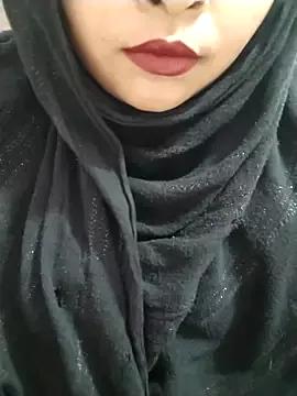Indian-Nazia from StripChat