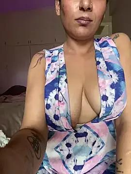 indianbutterxo from StripChat
