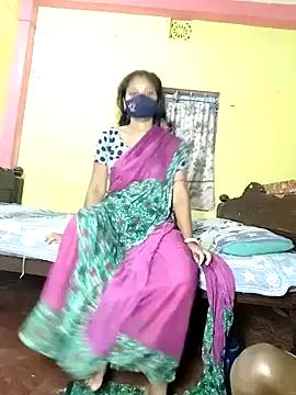 indiancouple09 from StripChat
