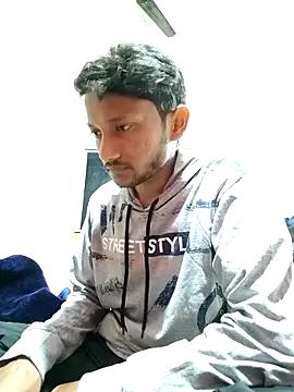 Indiandaddy11 from StripChat