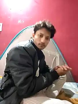 Indiandaddy11 from StripChat