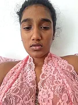 indianpink_lips from StripChat